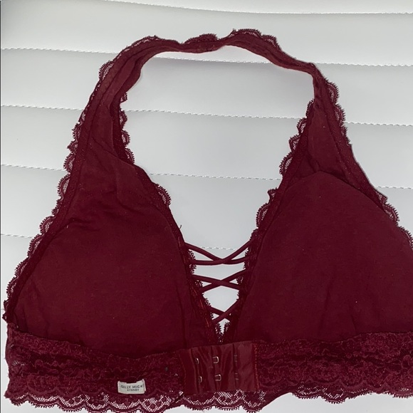 Hollister halter bralette - Picture 2 of 3